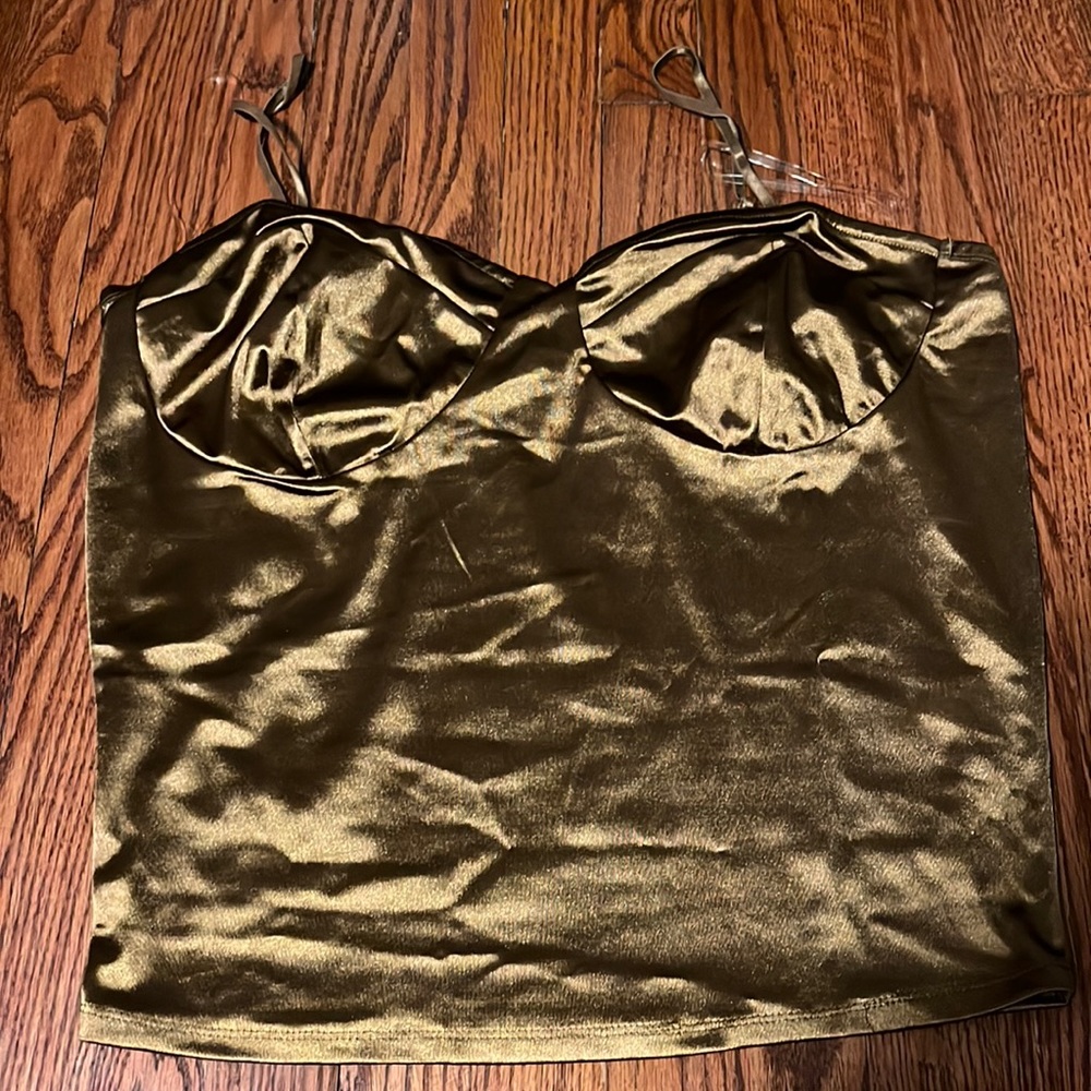 Women’s top size 2XL in mocha color